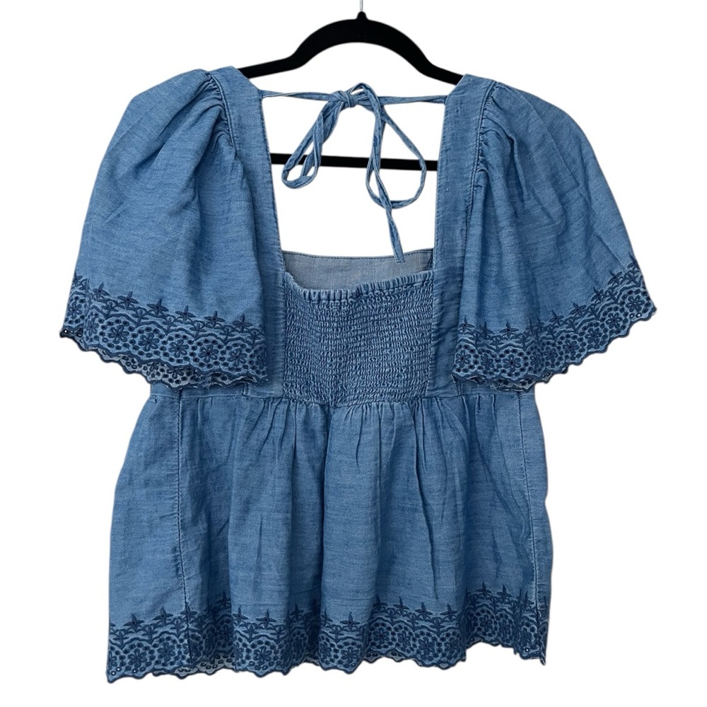 NWOT Old Navy Square Neck Bell Sleeve Smocked Back Embroidered Chambray Top XS - Picture 4 of 9